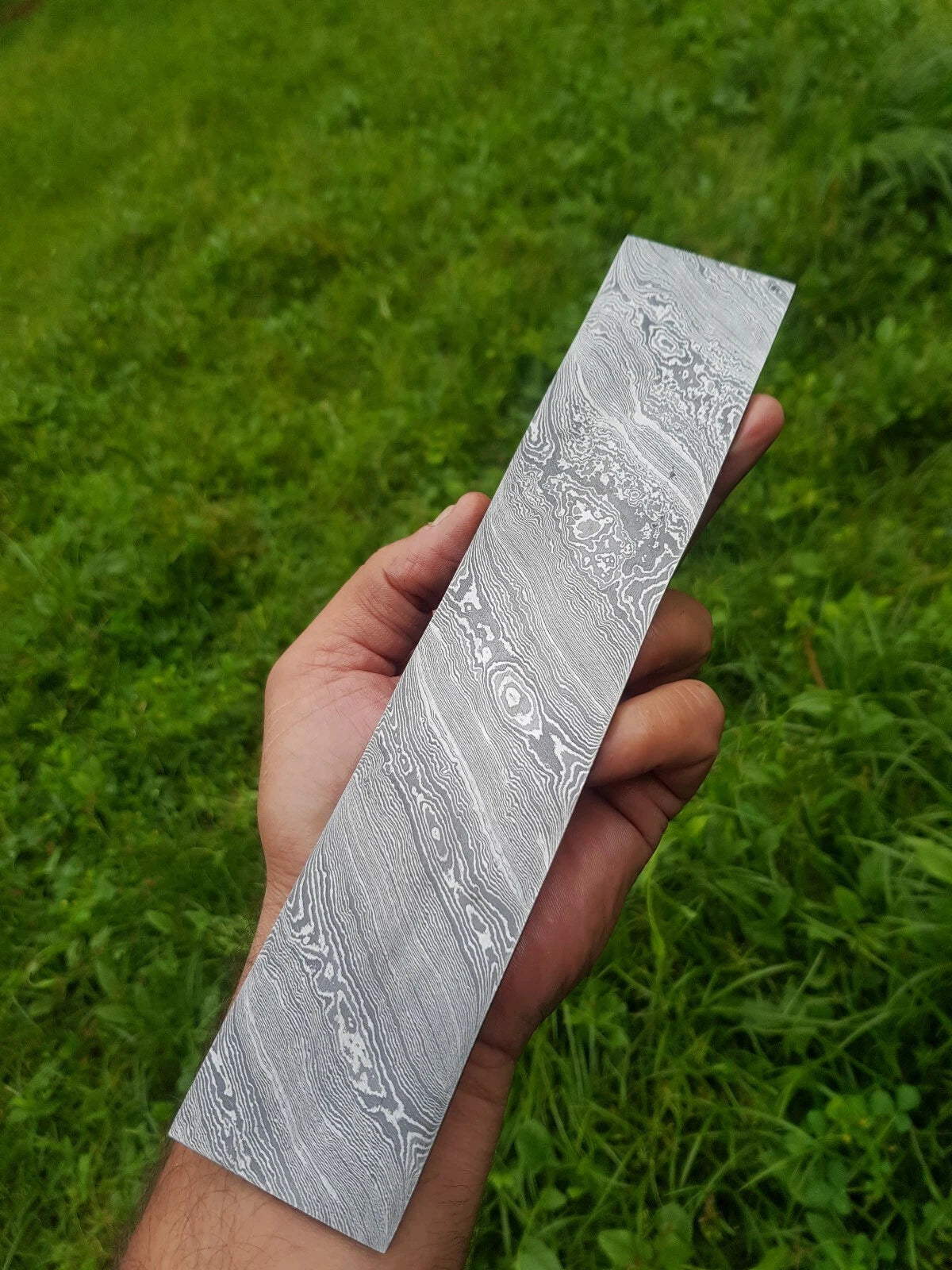 HAND FORGED DAMASCUS STEEL BILLET BAR TWIST PATTERN