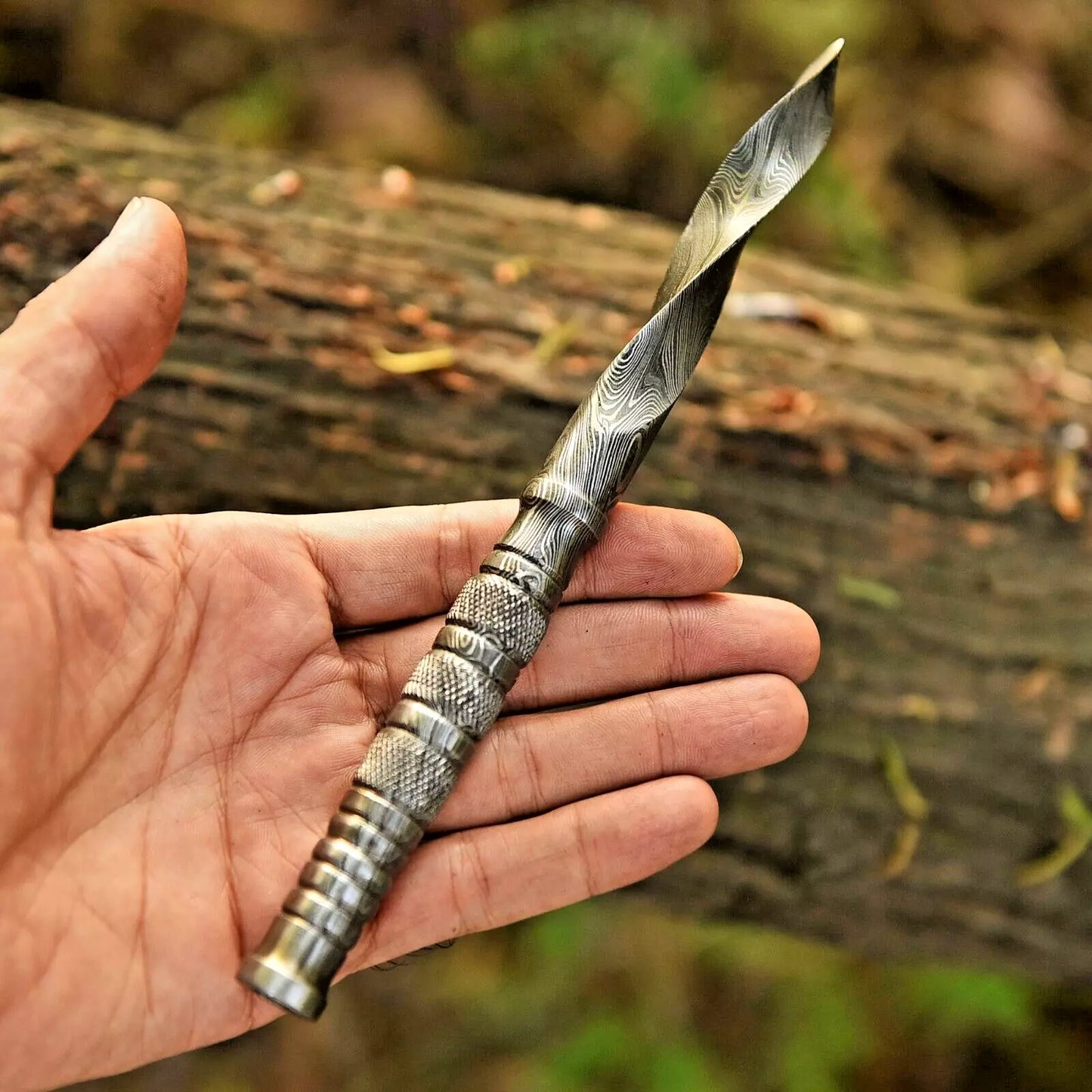 Custom Hand Made Tri Edge Dagger Knife Hand Forged Damascus Steel Kris Blade