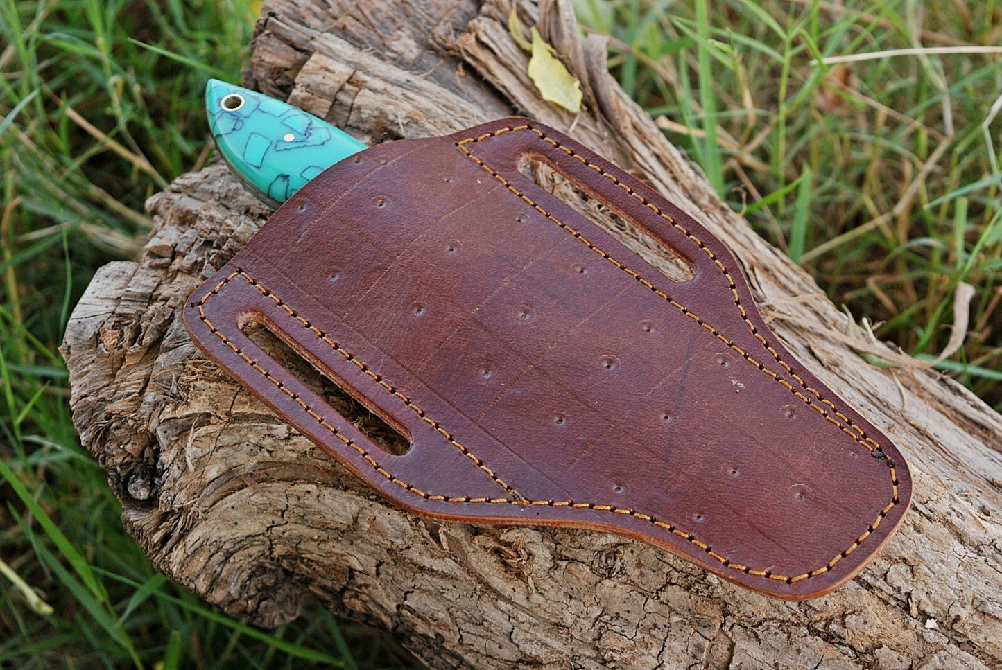 HAND FORGED RAIL ROAD BULL CUTTER/COWBOY KNIFE & RISEN HANDLE