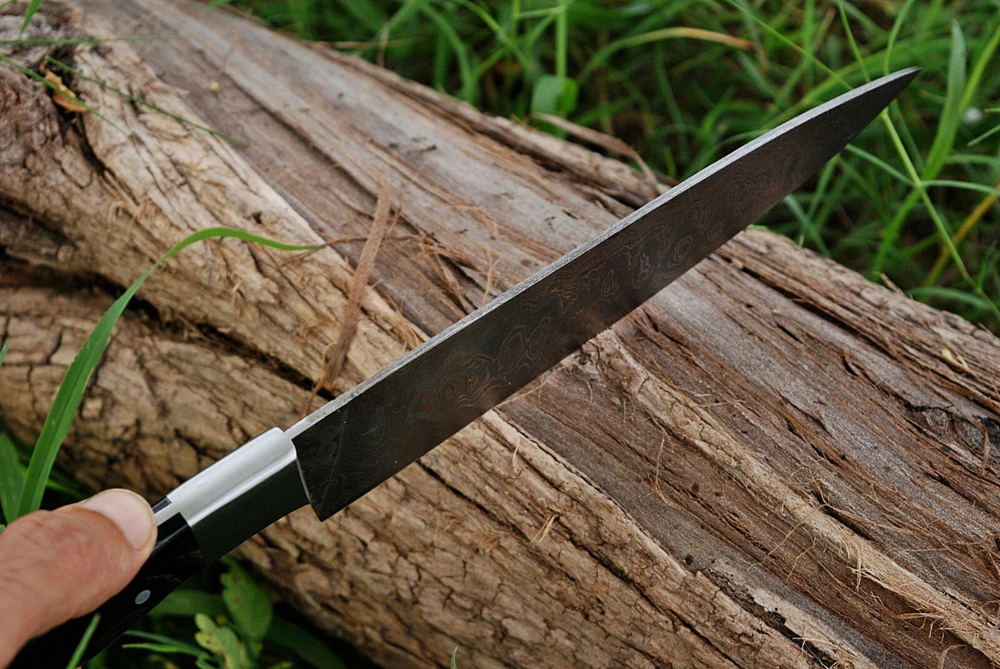 CUSTOMS HAND FORGED DAMASCUS STEEL CHEF'S KNIFE & BULL HORN HANDLE