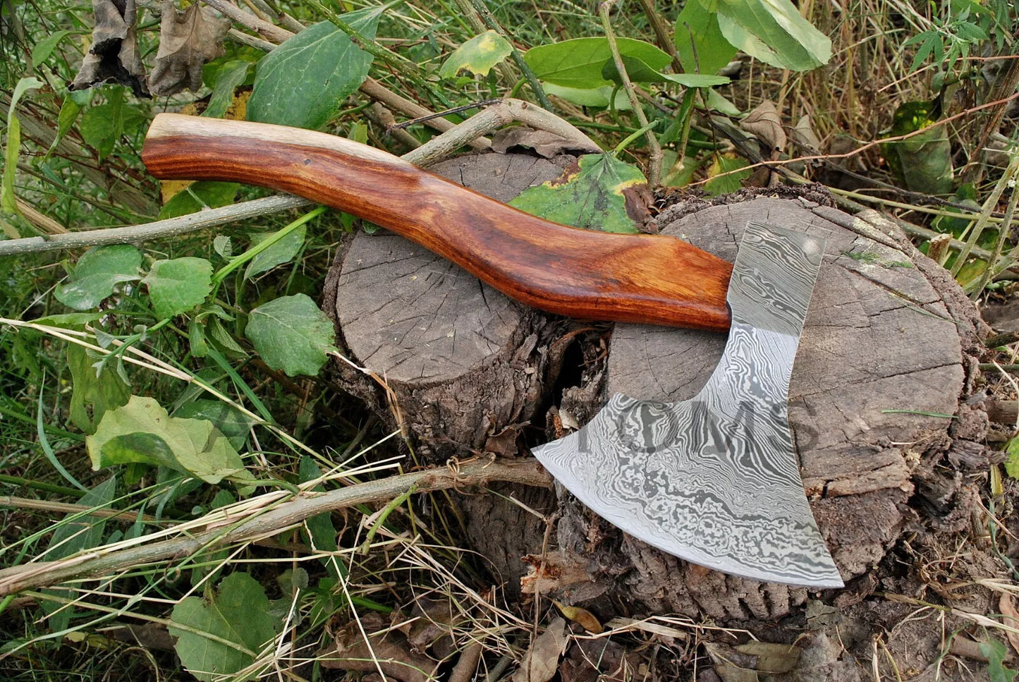 CUSTOM DAMASCUS STEEL TOMAHAWK , HATCHET , AXE ,INTEGRAL , AXE + SHEATH