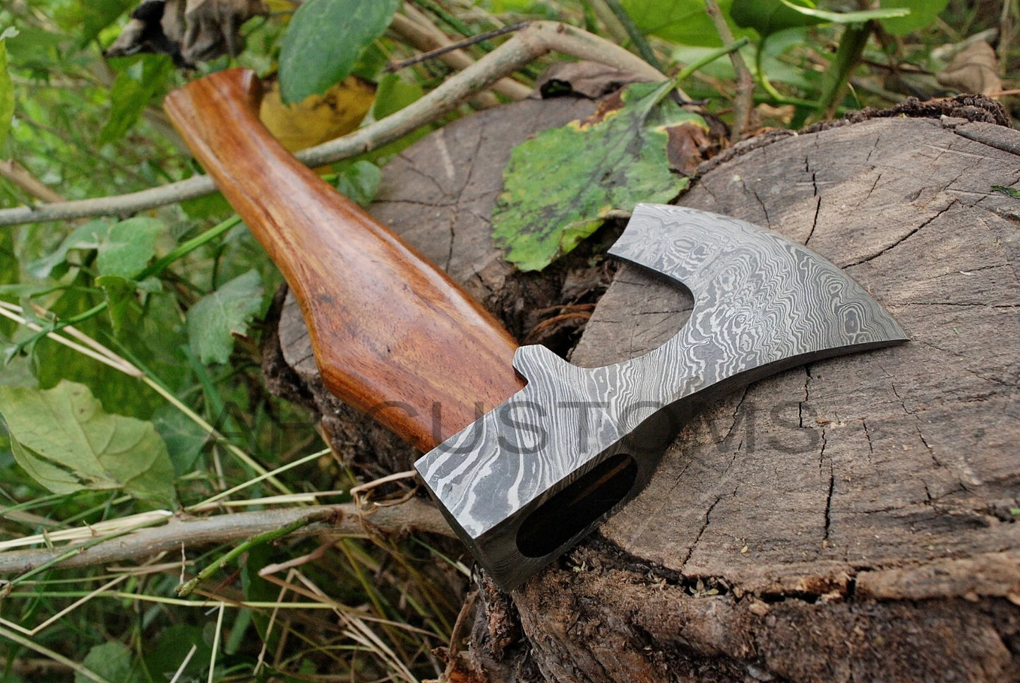 CUSTOM DAMASCUS STEEL TOMAHAWK , HATCHET , AXE ,INTEGRAL , AXE + SHEATH