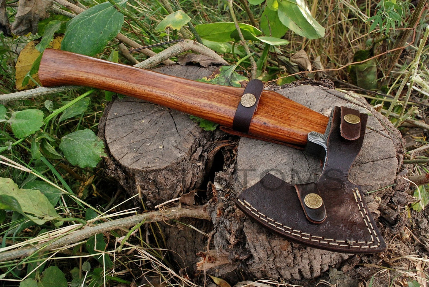 CUSTOM DAMASCUS STEEL TOMAHAWK , HATCHET , AXE ,INTEGRAL , AXE + SHEATH