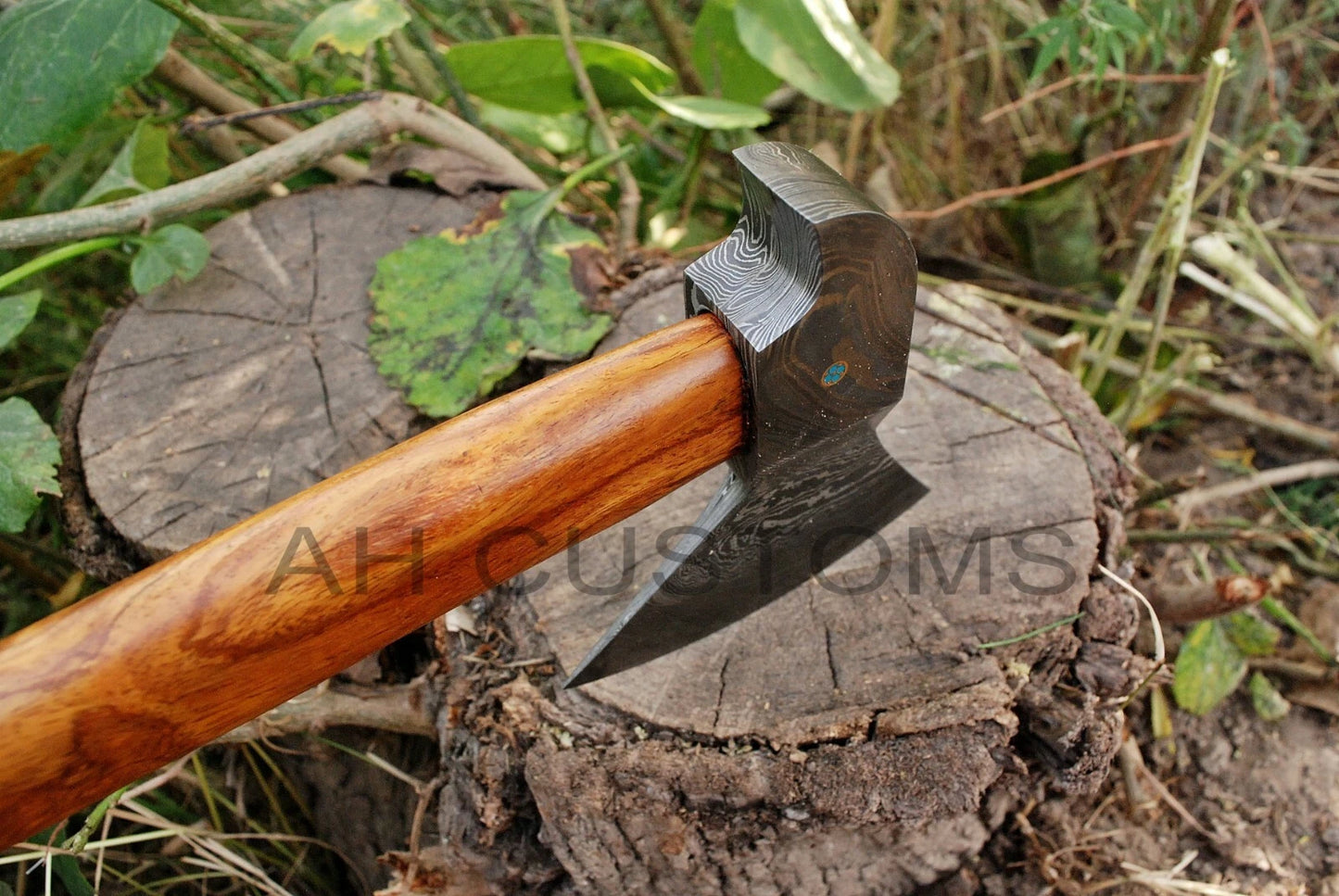 CUSTOM DAMASCUS STEEL TOMAHAWK , HATCHET , AXE ,INTEGRAL , AXE + SHEATH