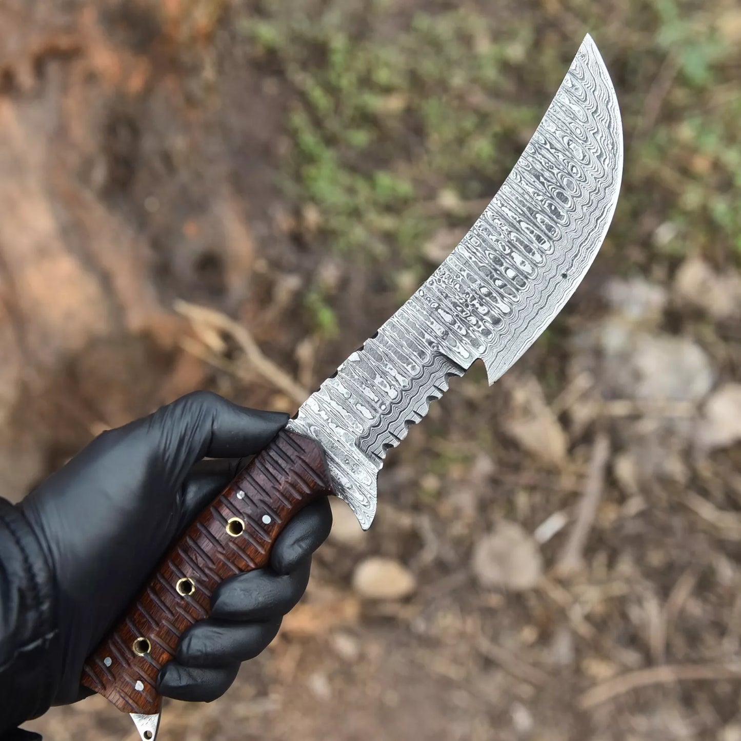 Custom Hand Made Damascus Hunting Knife / Hand Forged Damascus Steel Blade