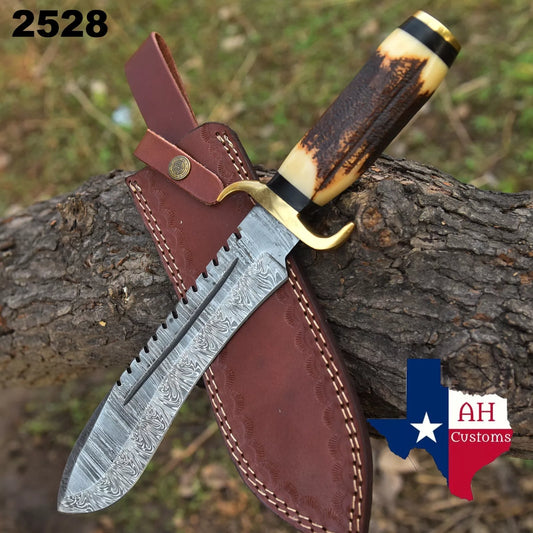 Custom made Forged Damascus Steel Hunting Bowie Knife brass & Bone Handle
