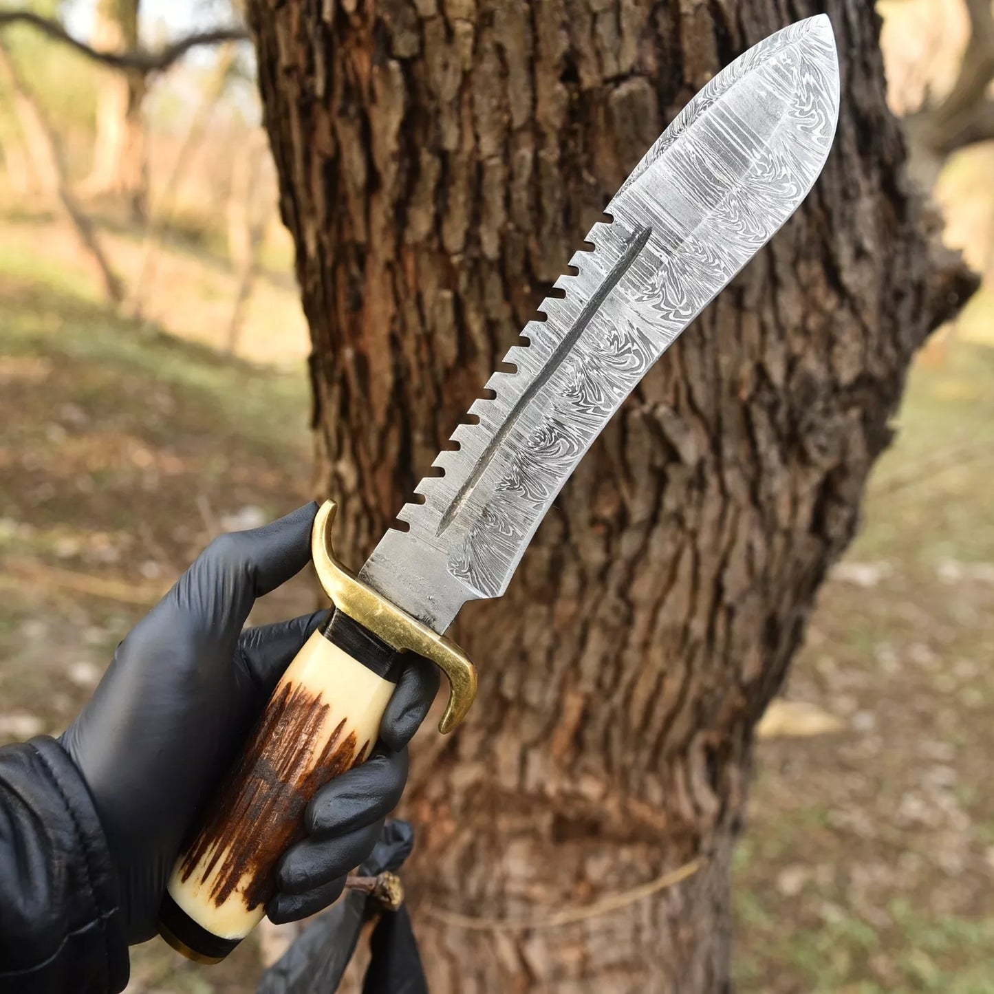 Custom made Forged Damascus Steel Hunting Bowie Knife brass & Bone Handle