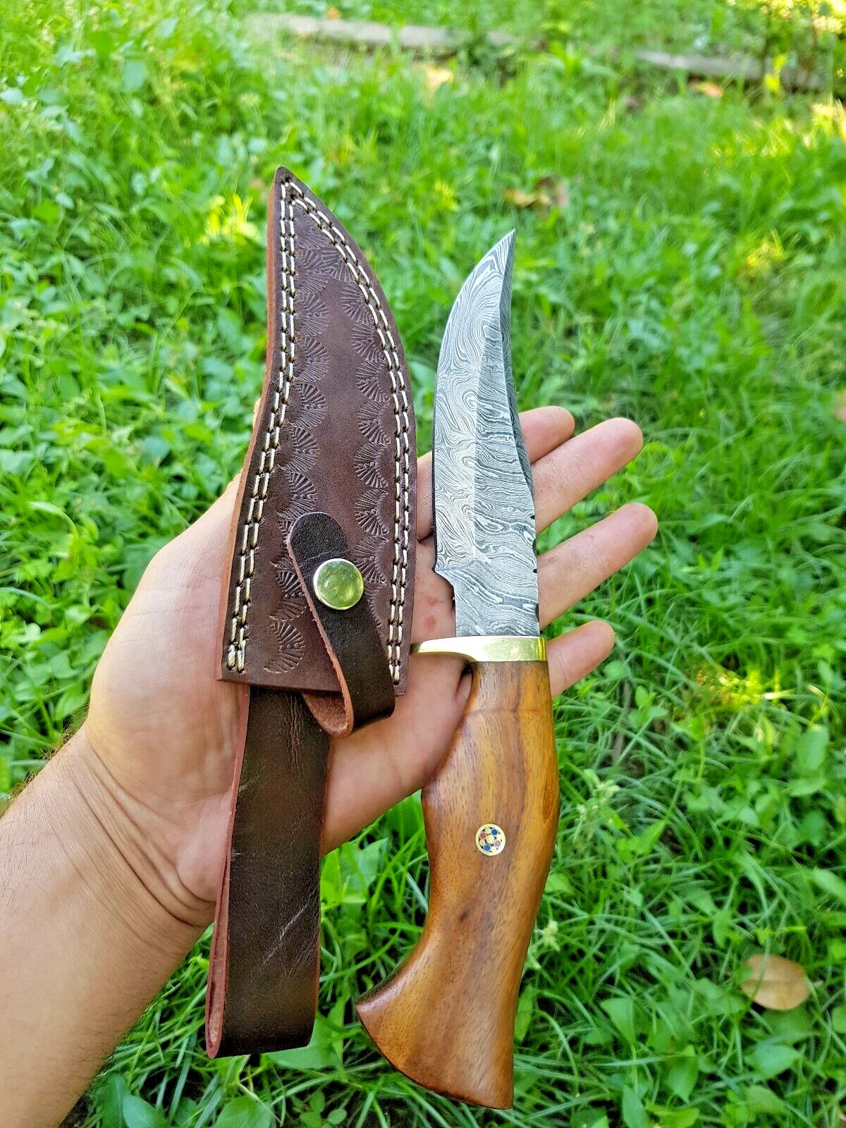 CUSTOM HANDMADE DAMASCUS STEEL HUNTING SKINNING KNIFE WOOD HANDLE SURVIVAL