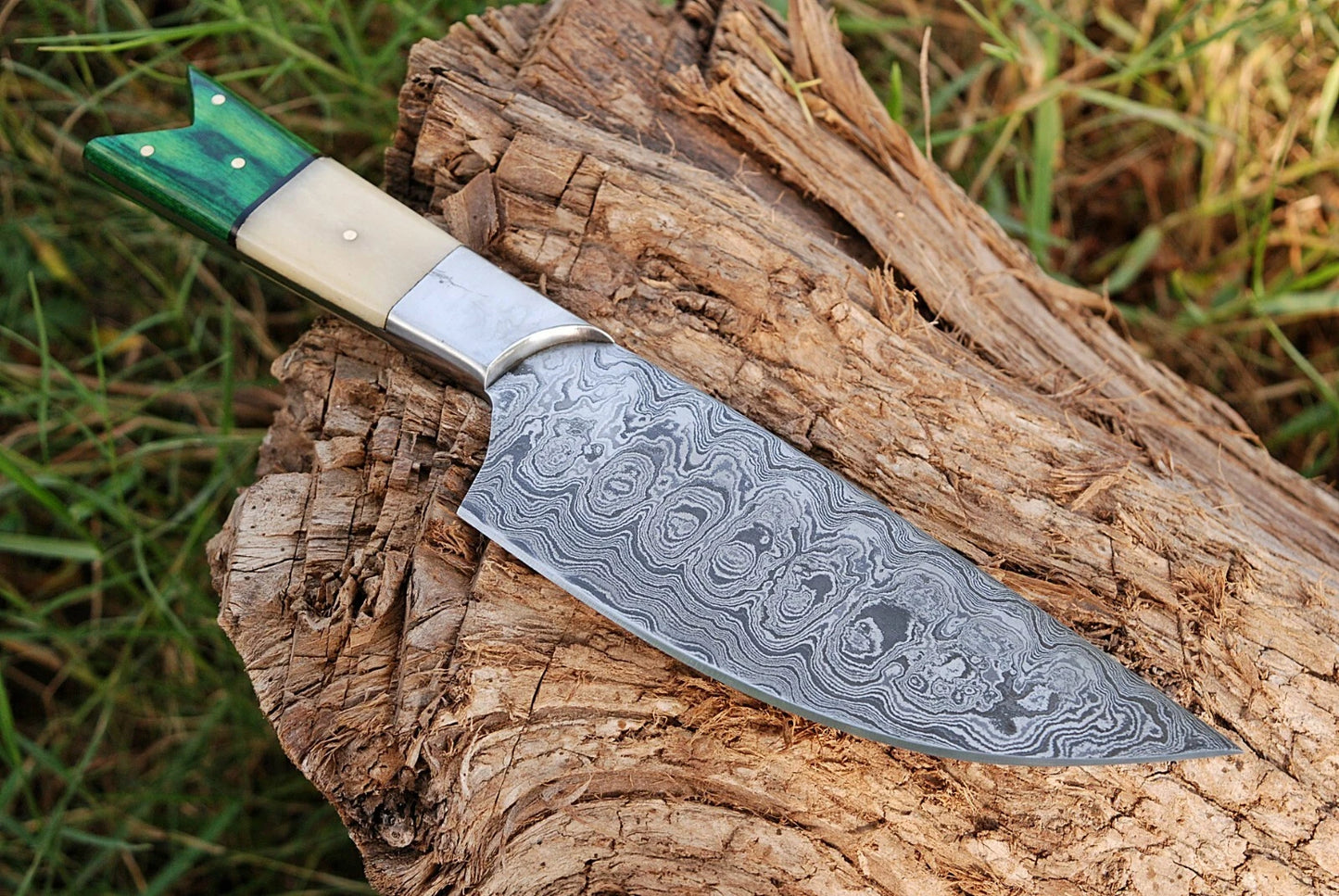 HAND FORGED DAMASCUS STEEL CHEF KNIFE W/ CAMEL BONE & WOOD HANDLE