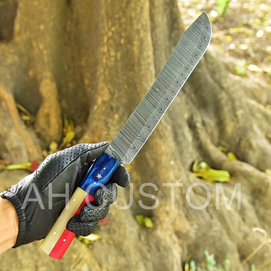 HAND FORGED DAMASCUS STEEL BUTCHER/BRISKET CHEF KNIFE & TEXAS FLAG HANDLE