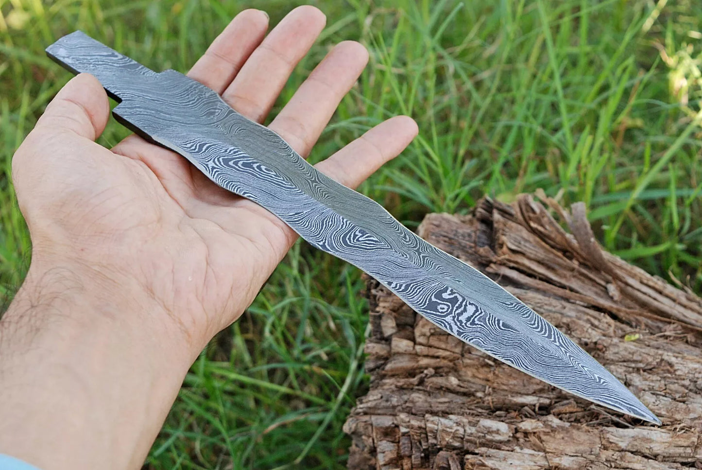 CUSTOM HAND FORGED DAMASCUS DAGGER HUNTING BOOT KNIFE BLANK BLADE Full Tang