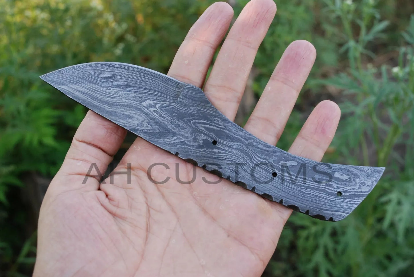 CUSTOM HAND FORGED DAMASCUS STEEL HUNTING BLANK BLADE KNIFE FULL TANG