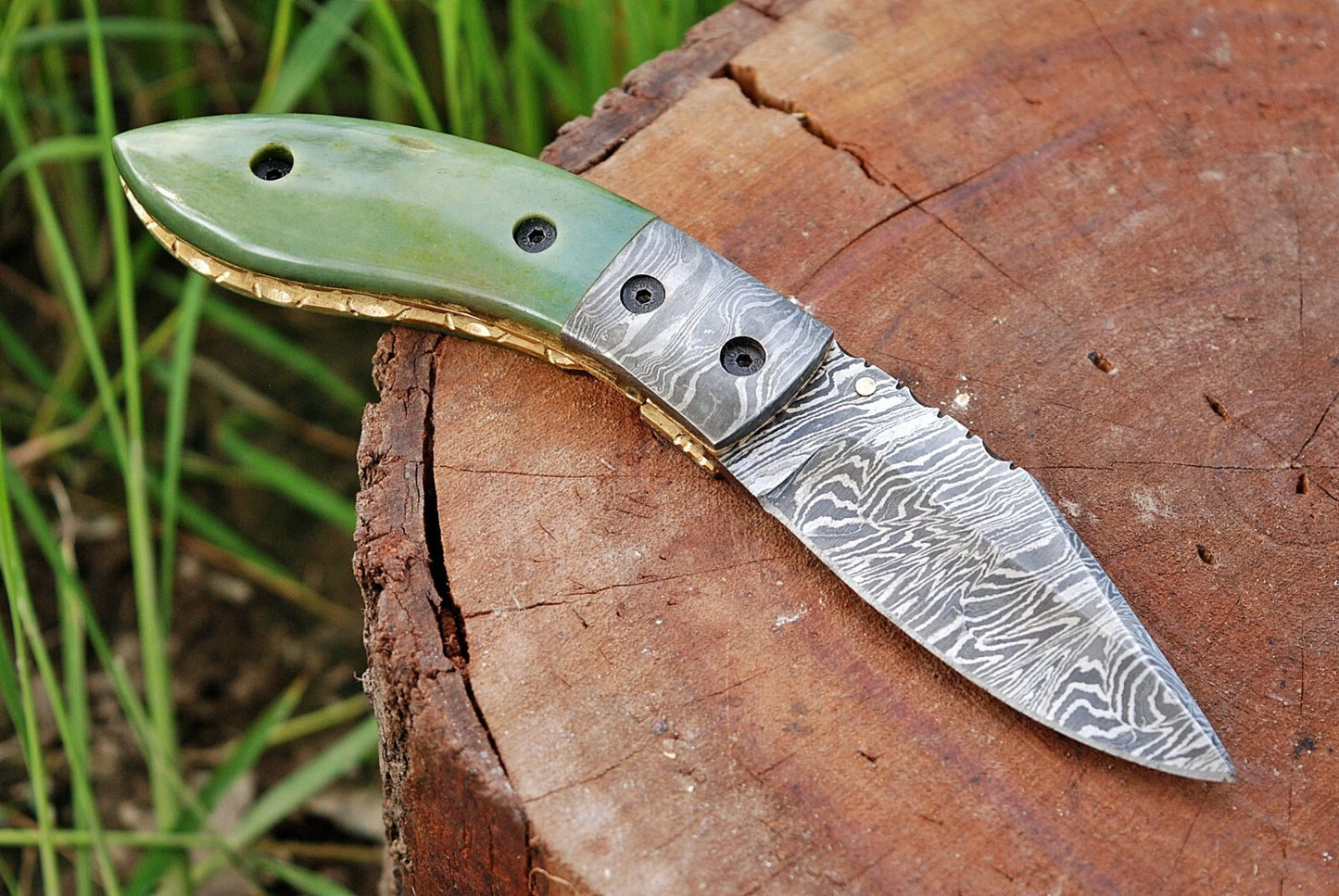 Handmade 512-Layer Damascus Steel Folding Pocket Knife with Bone Handle & Leather Sheath