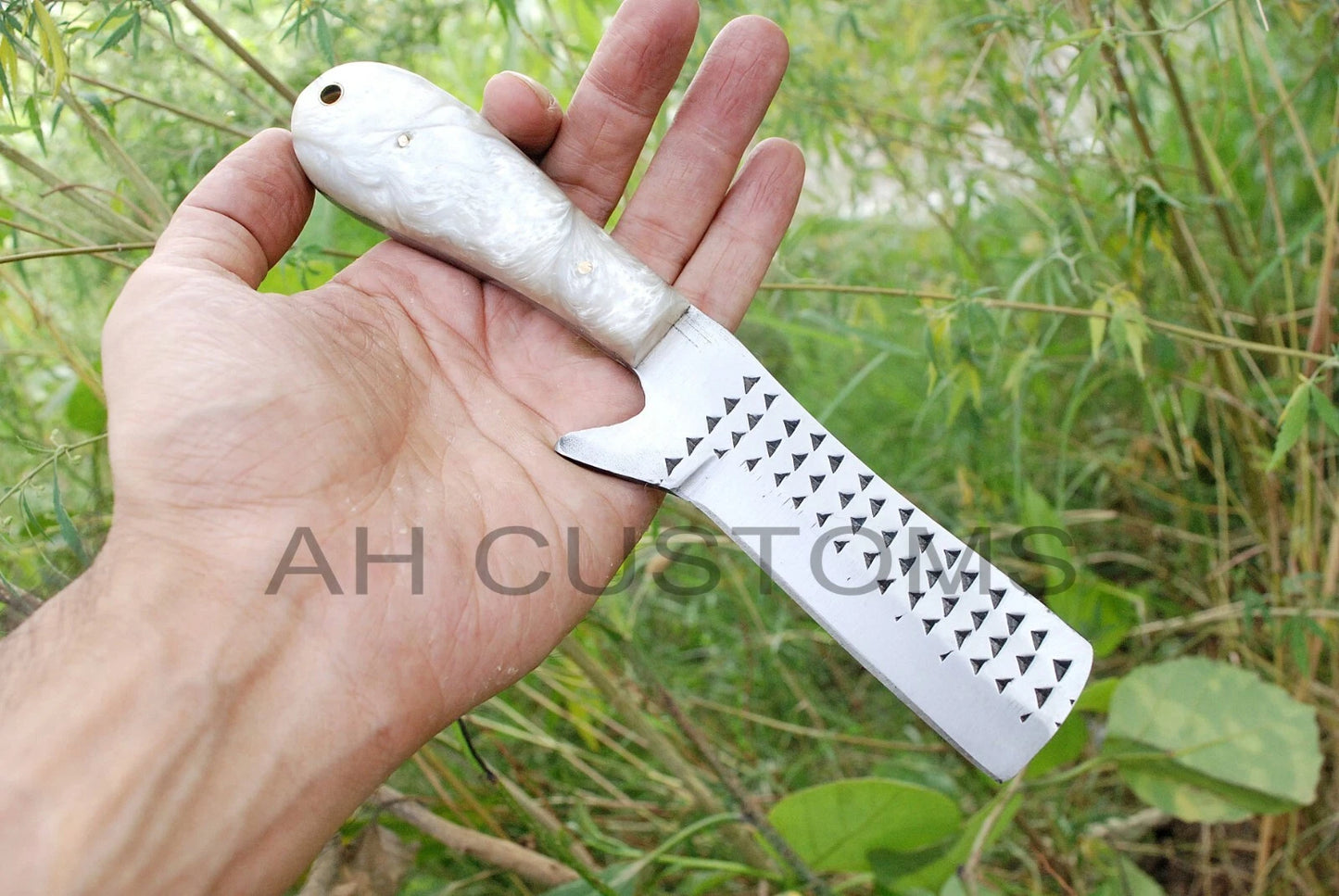 Handmade Horse File Steel Bull Cutter Knife with Cross Leather Sheath – Forged Outdoor & Collector Blade