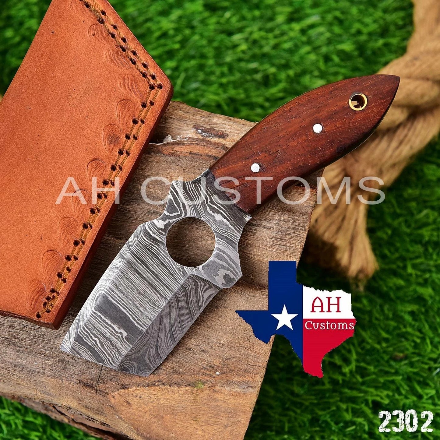 Custom Handmade Damascus Steel Fixed Blade Utility Tool with Wood Handle – 512 Layers Compact Collectible with Leather Sheath