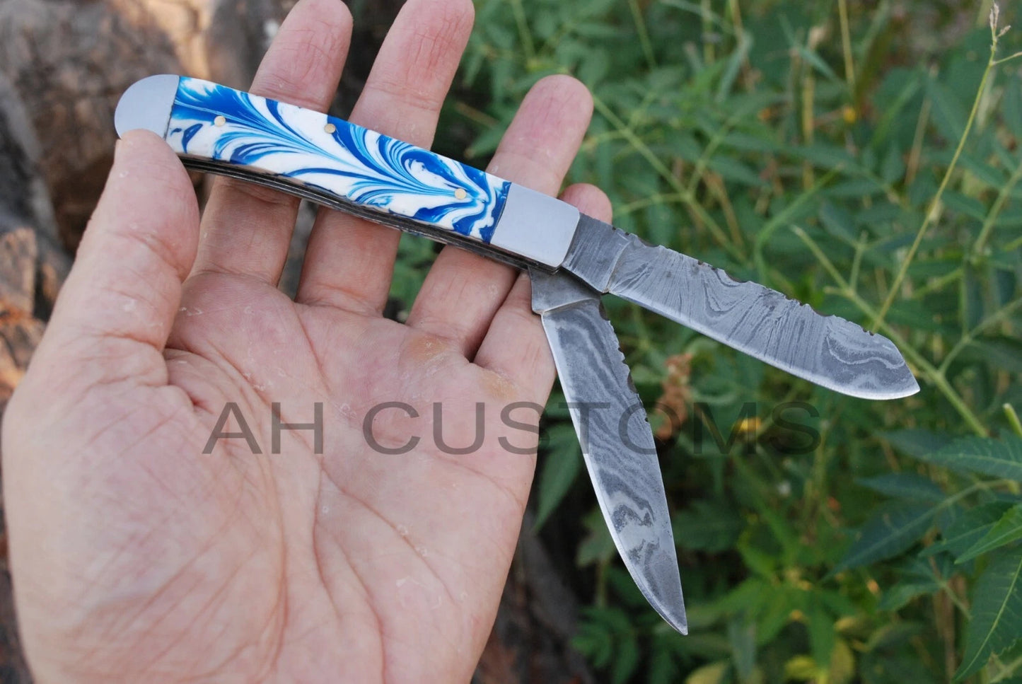 Custom Handmade 512-Layer Damascus Steel Double Blade Trapper Folding Pocket Knife with Resin Handle & Leather Sheath