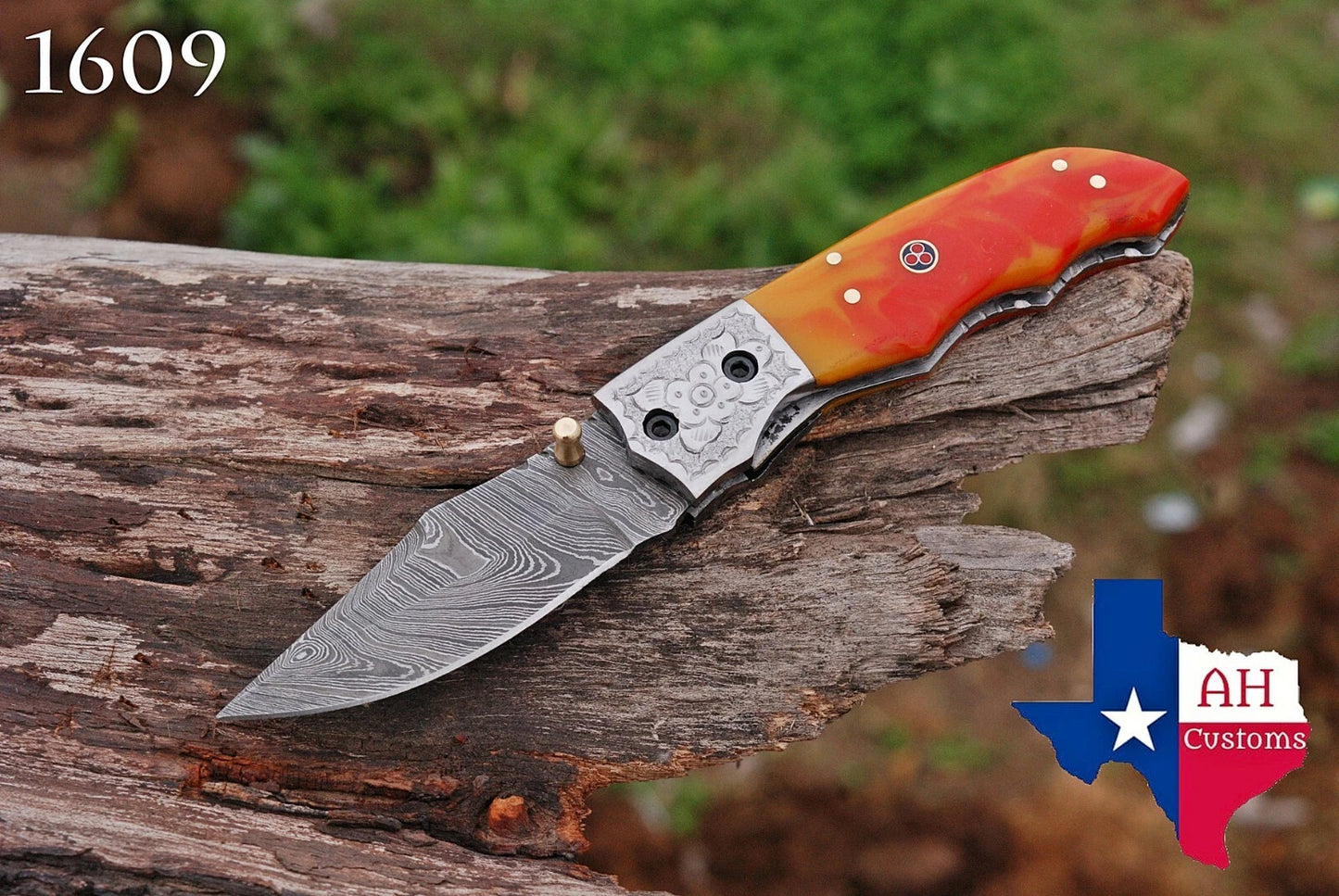 Premium Hand-Forged Damascus Folding Pocket Knife – Engraved Bolster Handle | 512 Layers | Leather Sheath Included