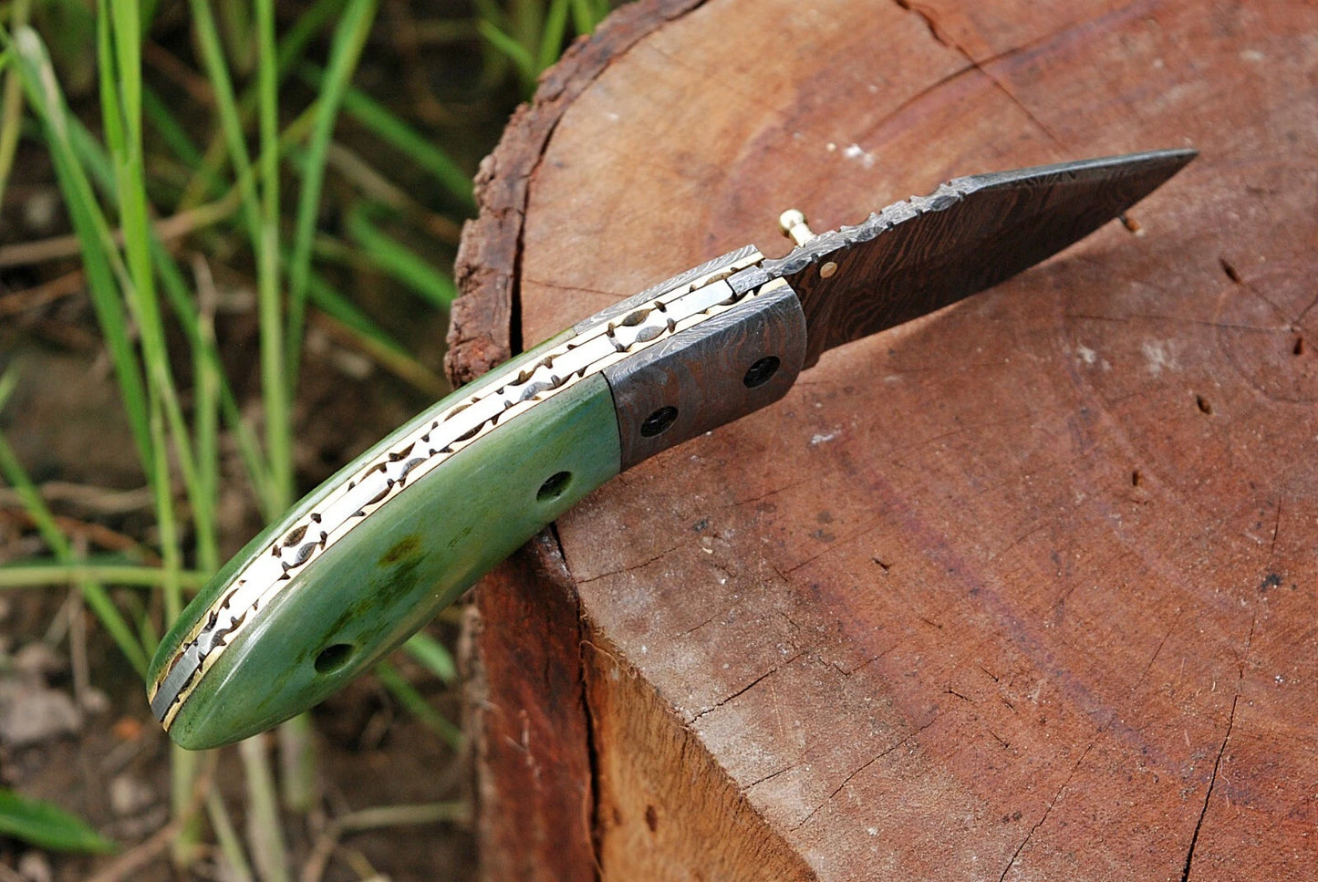 Handmade 512-Layer Damascus Steel Folding Pocket Knife with Bone Handle & Leather Sheath