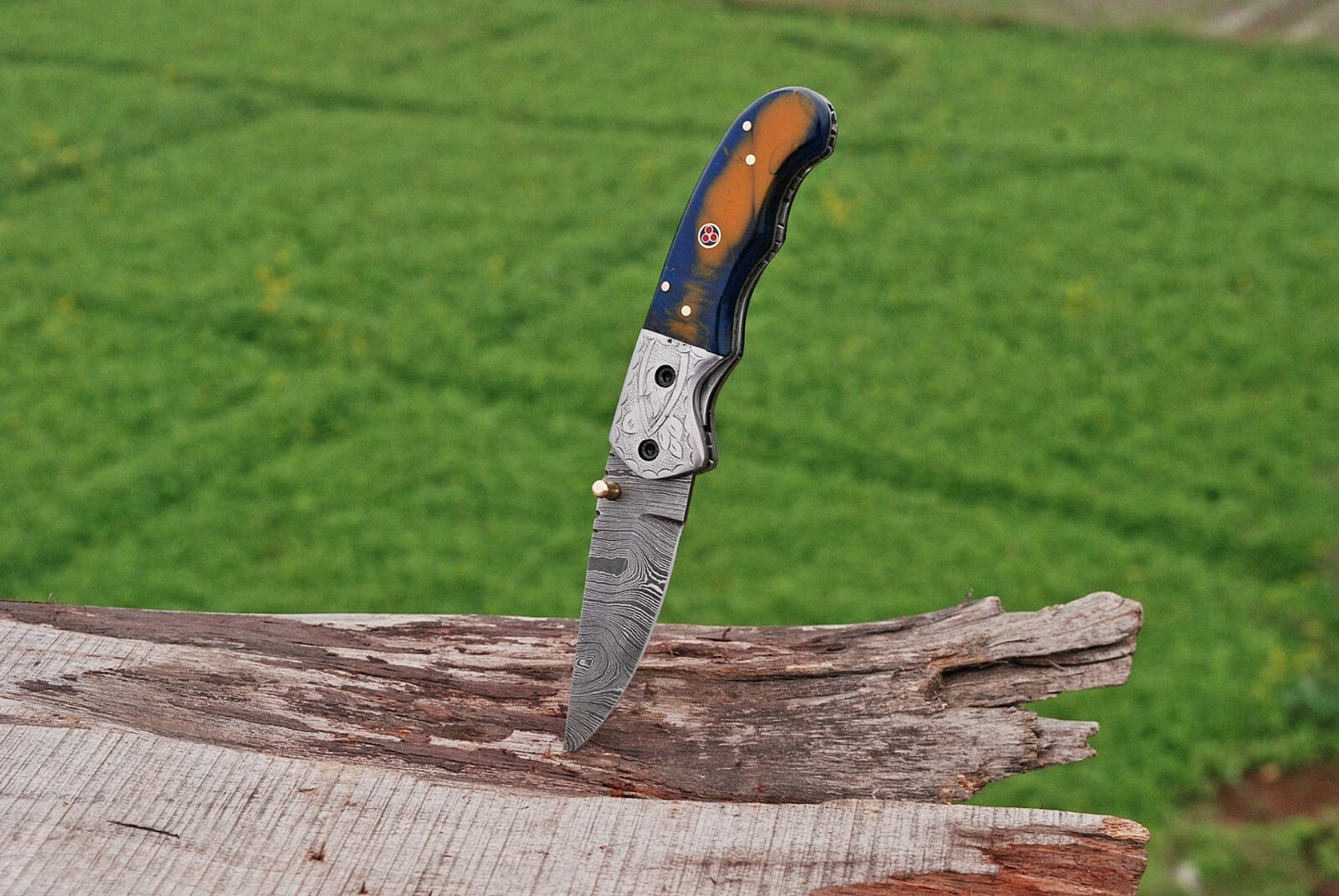 Hand Forged Damascus Steel Folding Pocket Knife with Risen & Bolster Handle – 512 Layers EDC Knife with Leather Sheath