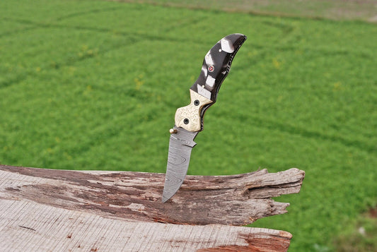 Hand Forged Damascus Steel Folding Pocket Knife with Risen & Bolster Handle – 512 Layers EDC Knife with Leather Sheath 1613