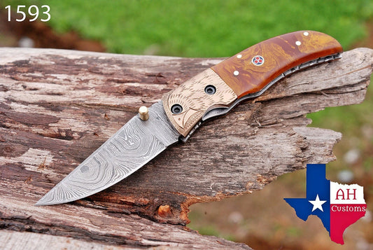 Premium Hand-Forged Damascus Folding Pocket Knife – Engraved Bolster Handle | 512 Layers | Leather Sheath Included