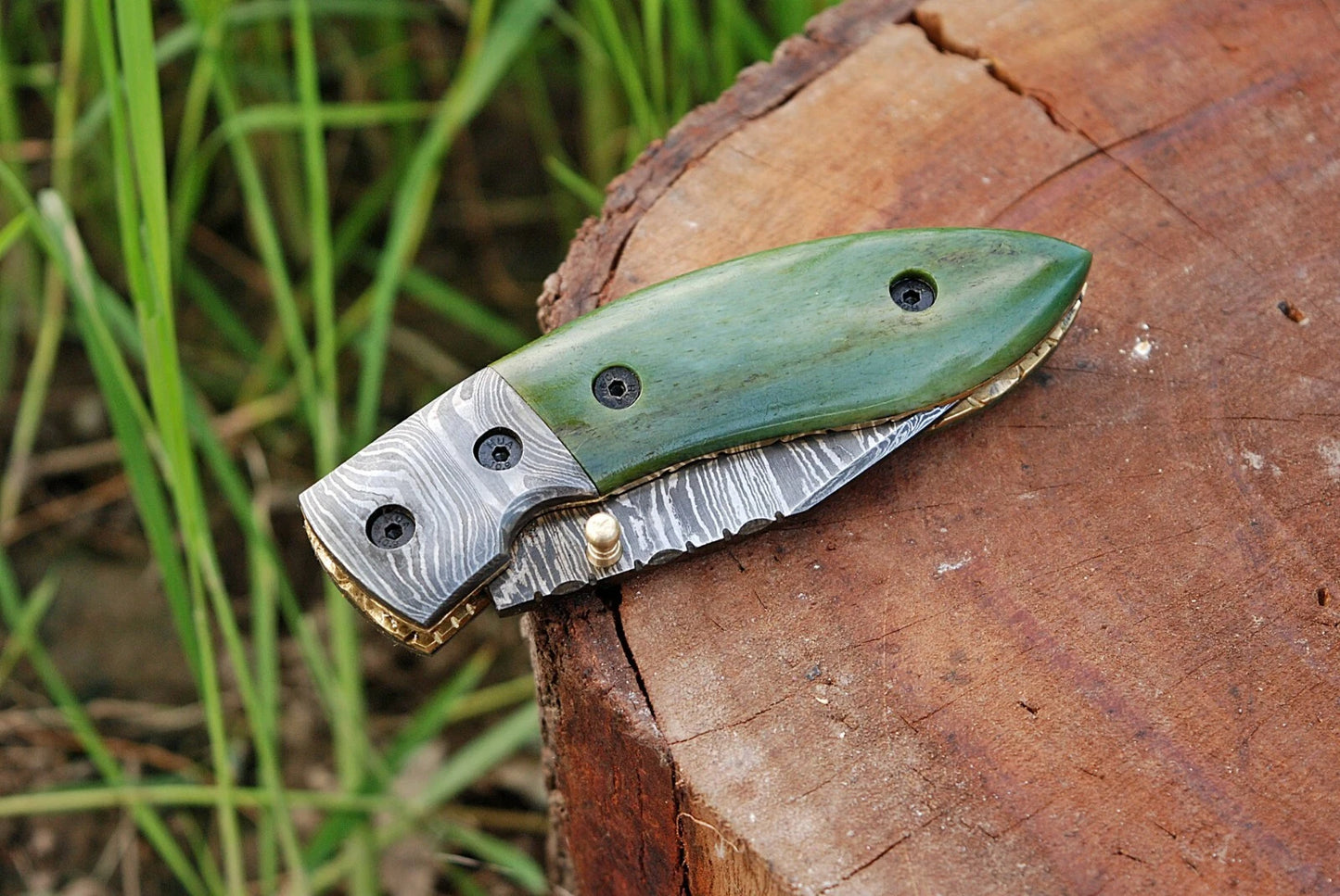 Handmade 512-Layer Damascus Steel Folding Pocket Knife with Bone Handle & Leather Sheath
