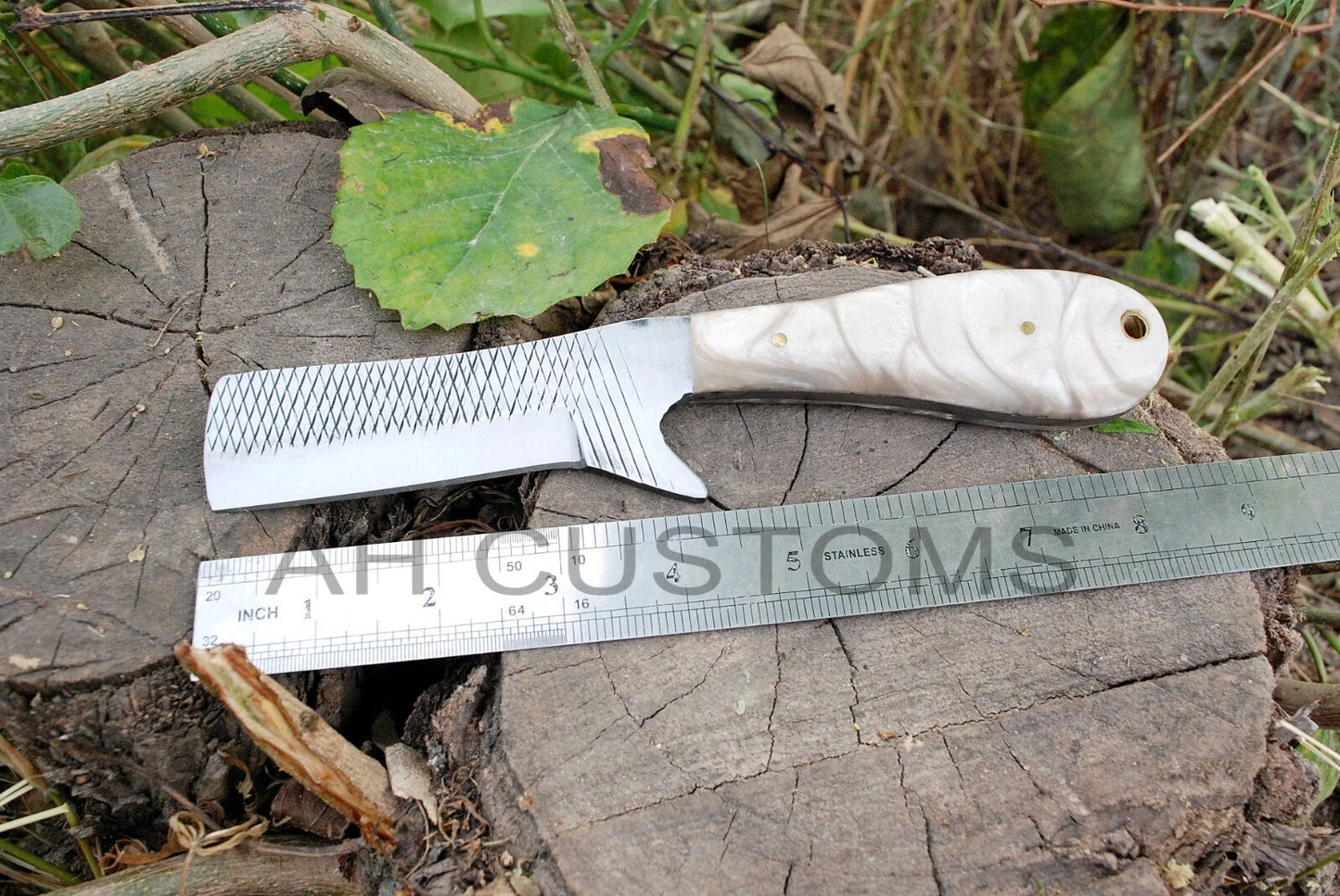 Handmade Horse File Steel Bull Cutter Knife with Cross Leather Sheath – Forged Outdoor & Collector Blade