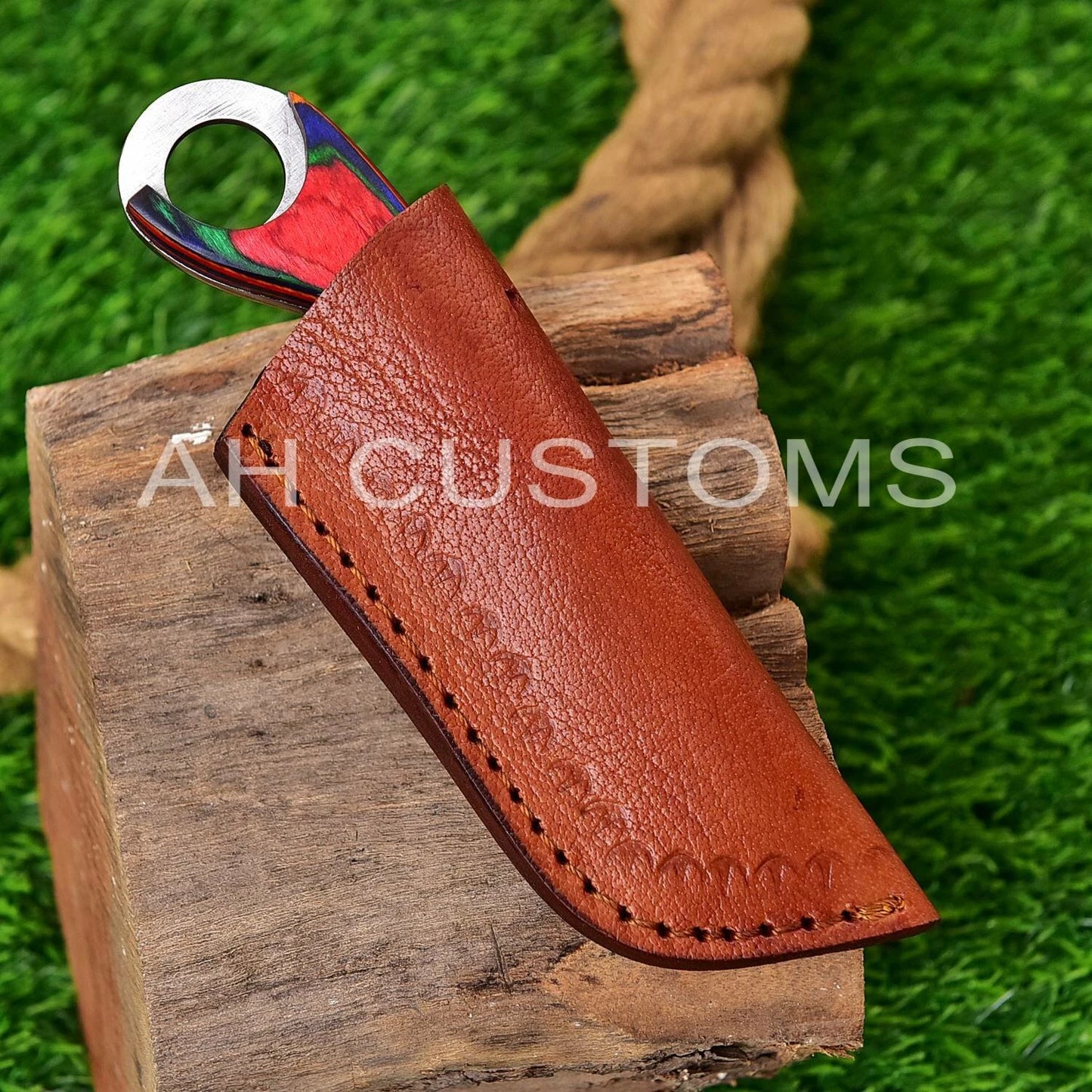 Custom Hand-Forged Damascus Steel Compact Utility Tool with Wood Handle – 512 Layers Handmade Collectible with Leather Sheath