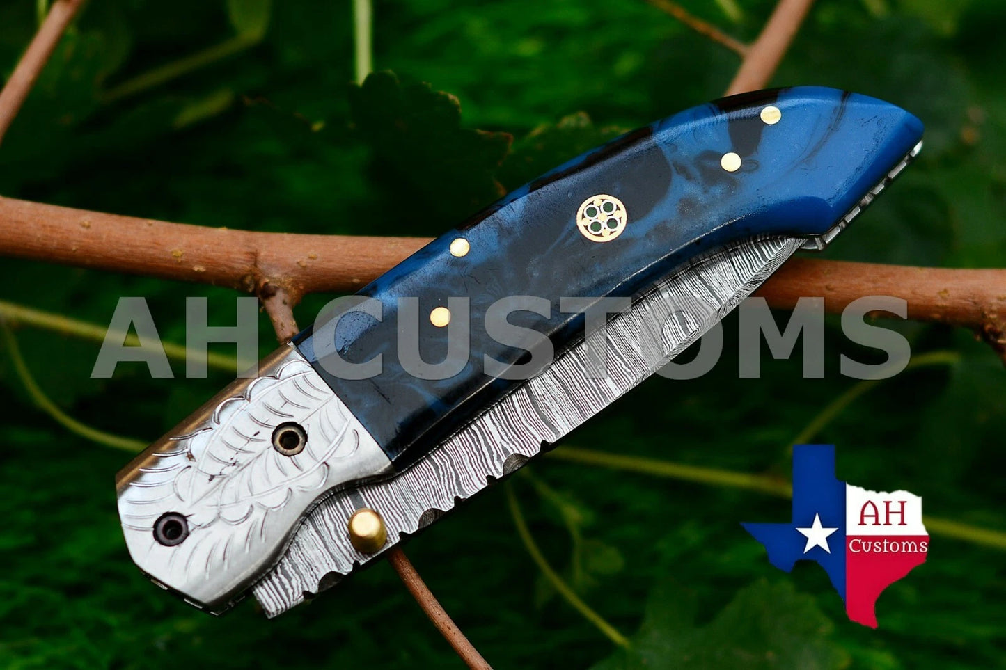 Handmade 512-Layer Damascus Steel Folding Pocket Knife with Resin Handle & Leather Sheath