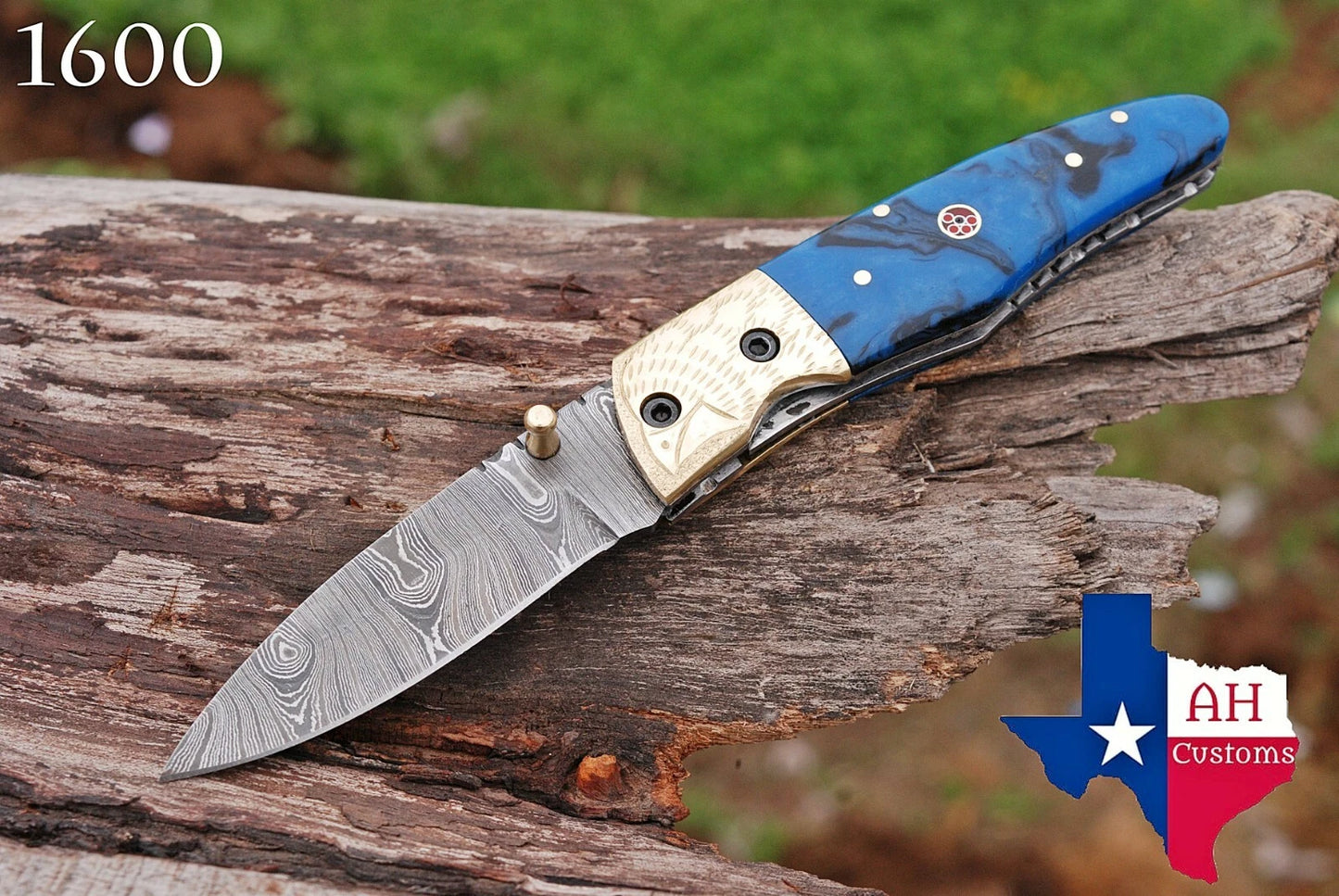 Premium Hand-Forged Damascus Folding Pocket Knife – Engraved Bolster Handle | 512 Layers | Leather Sheath Included