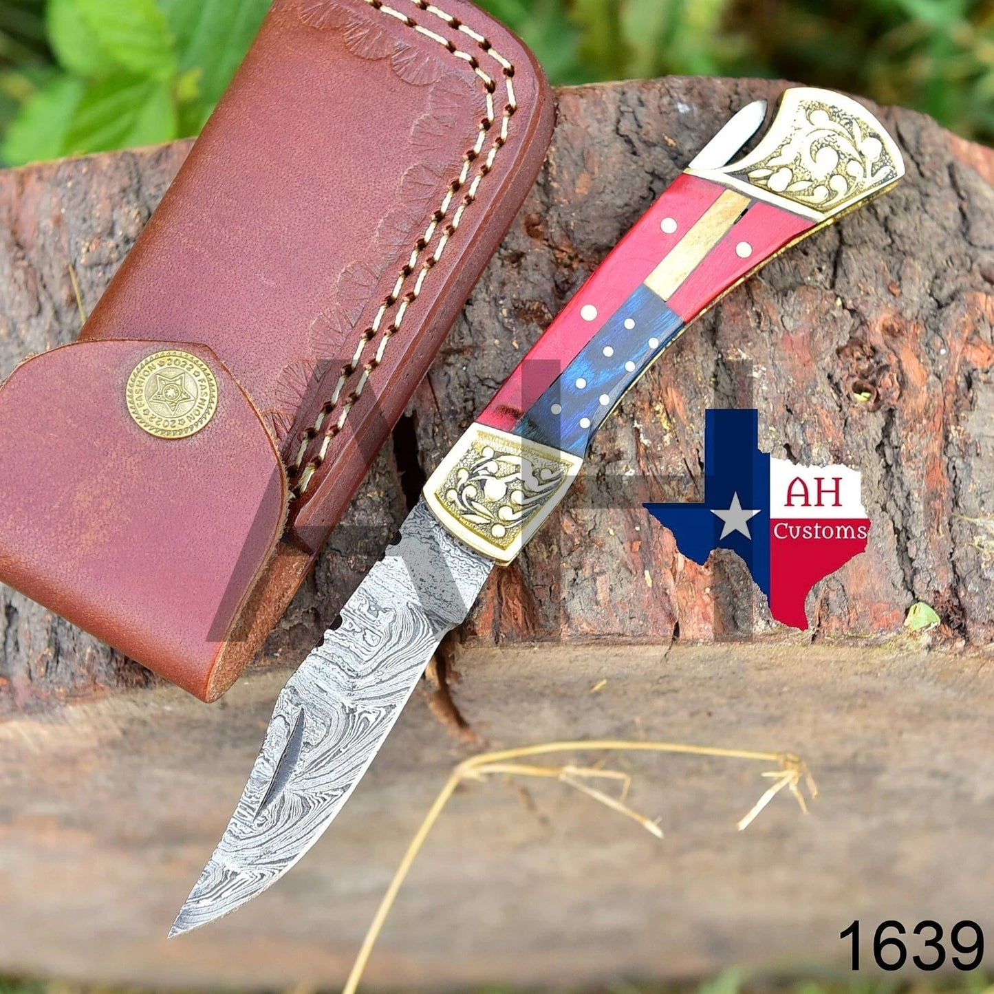 Premium Hand-Forged Damascus Folding Knife – American Flag Handle | 512 Layers | Leather Sheath Included
